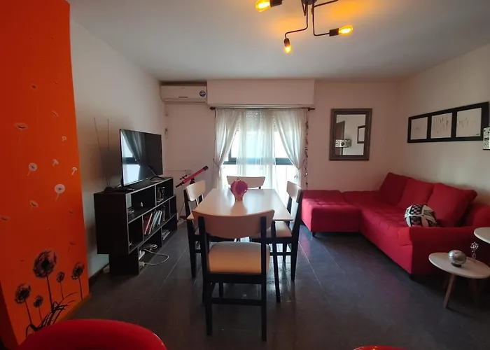 Departamento Urquiza 269